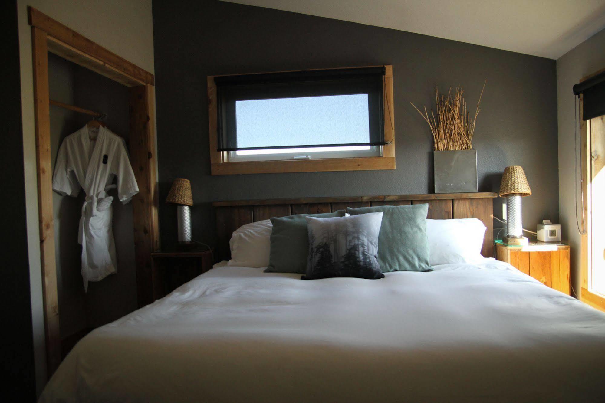 At Discovery Coast 4* Long Beach